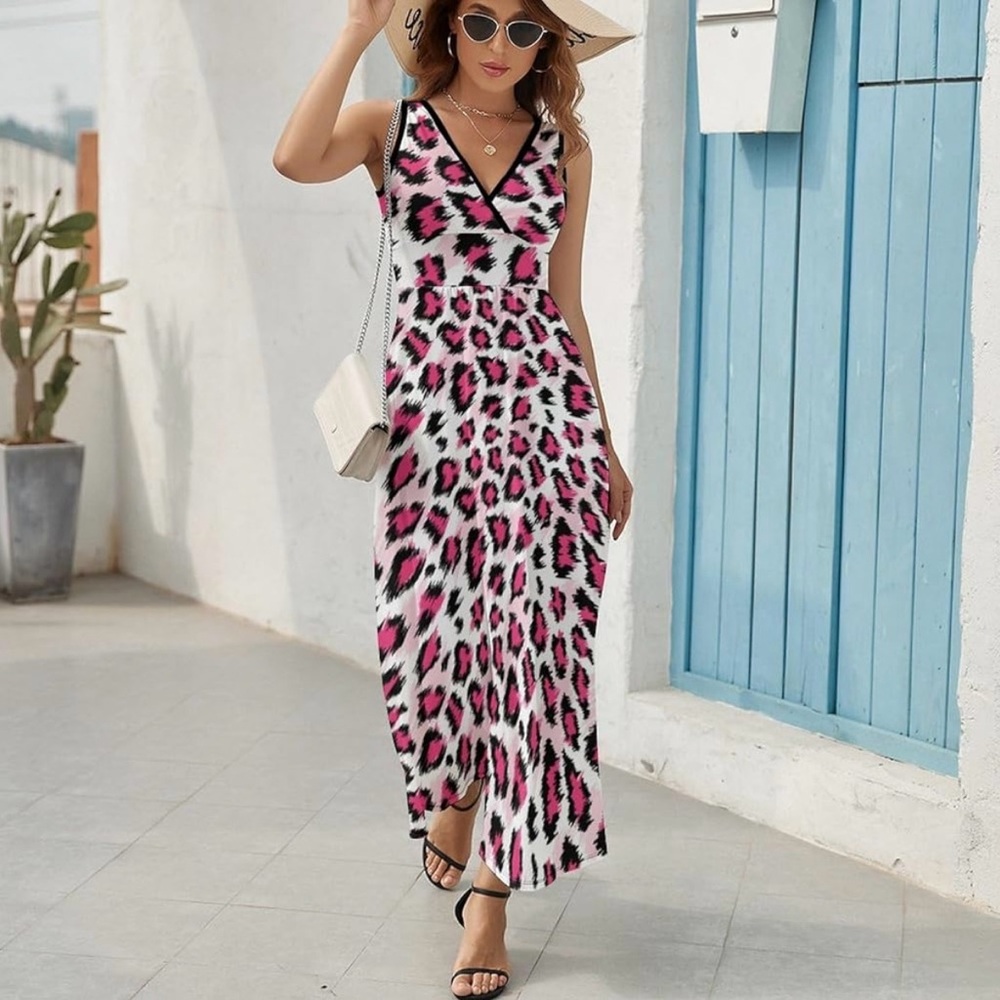Pink and White Tie Front Sleeveless Capris